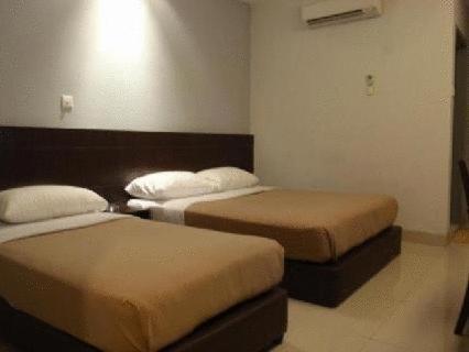 Tiong Nam Hotel Pasir Gudang Quarto foto